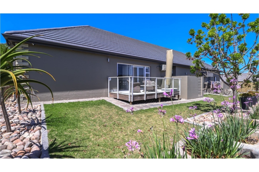 5 Bedroom Property for Sale in Num Num Cape Estate Western Cape